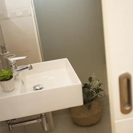 Singularstays Quevedo *