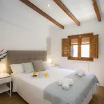 Singularstays Quevedo *
